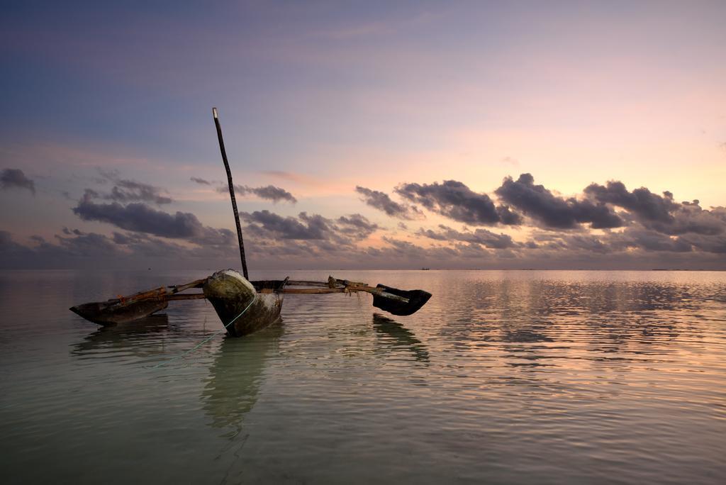 Indigo Beach Zanzibar Bwejuu Exterior photo
