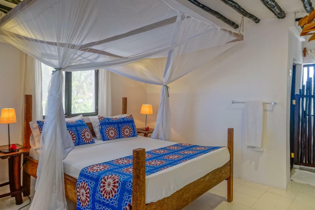 Indigo Beach Zanzibar Bwejuu Exterior photo